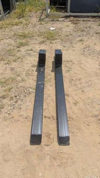 (1) Set of Wolverine Skid Steer Fixed Pallet  Forks TF2-66-4000G image