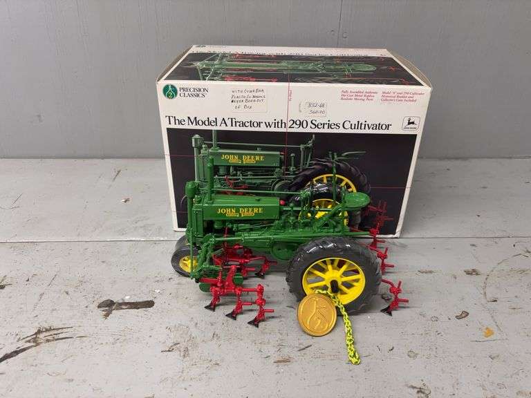 1/16 John Deere Model A with 290 Series Cultivator Precision Ertl image