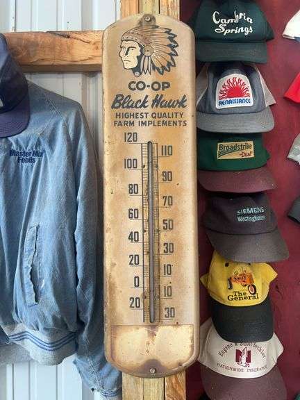 Co-op Black Hawk Thermometer image