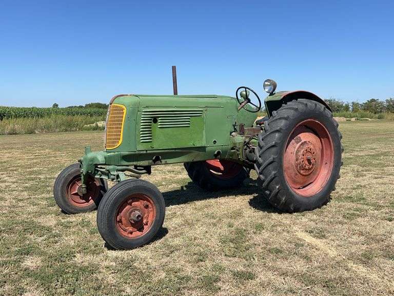 1947 Oliver 70 Gas with Factory Wide Front End image