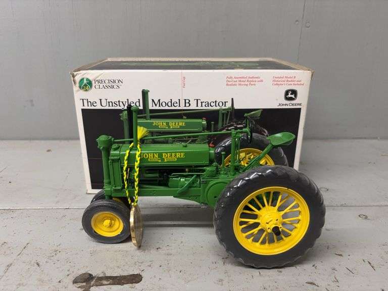 1/16 John Deere Unstyled Model B Precision Ertl image