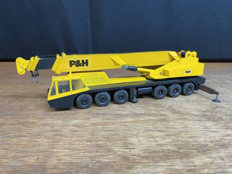 1/50 P&H Crane Conrad image