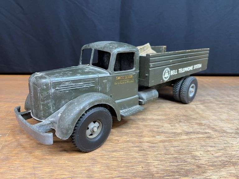 1/16 Mack Bell Telephone Truck Smith Miller image