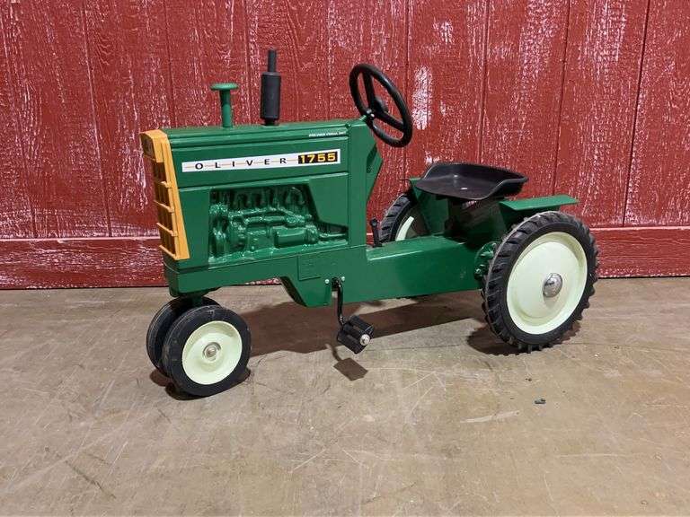 Oliver 1755 Pedal Tractor 2006 FPS SM image