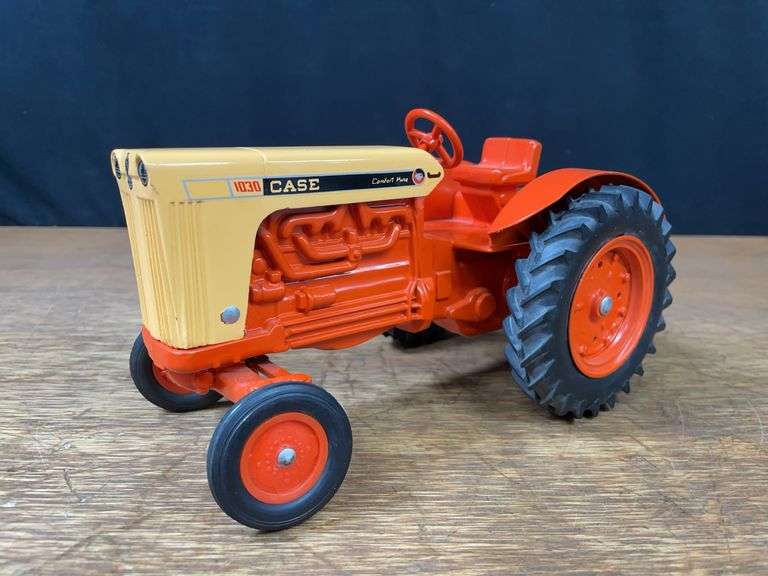 1/16 Case 1030 Ertl image