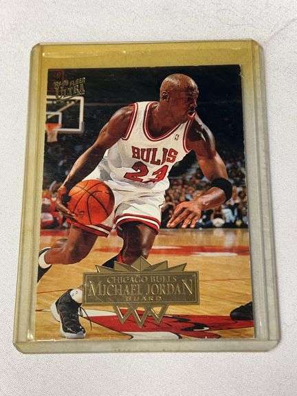 1995 Fleer Ultra #25 Michael Jordan image