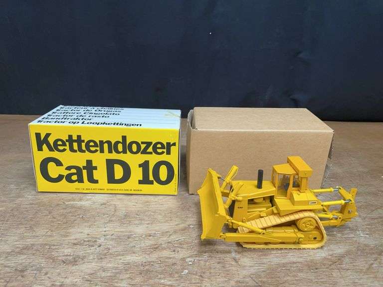 1/50 Caterpillar D10 Crawler NIB Conrad image