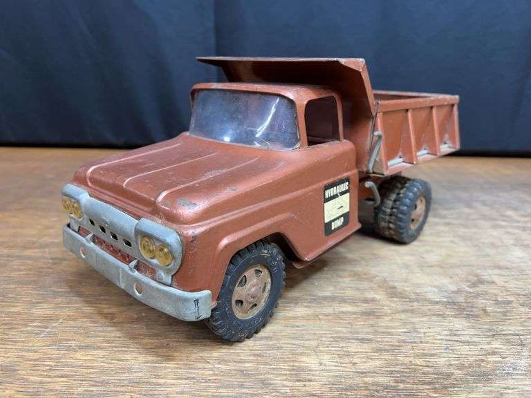 Tonka Dump Truck image