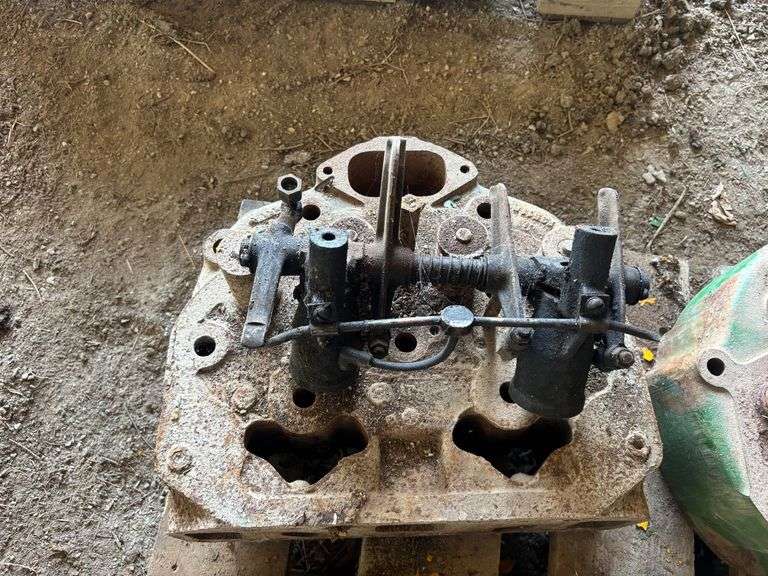 John Deere Model G Head image