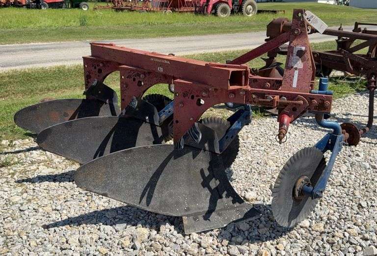 3 Bottom Mounted Plow image
