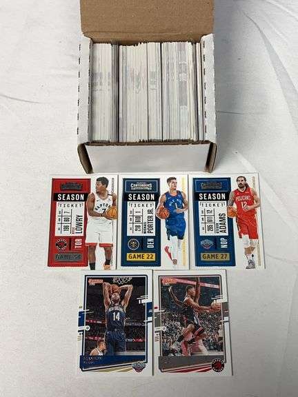 200ct. Box of Modern Basketball Rookies & Stars w/ Inserts image