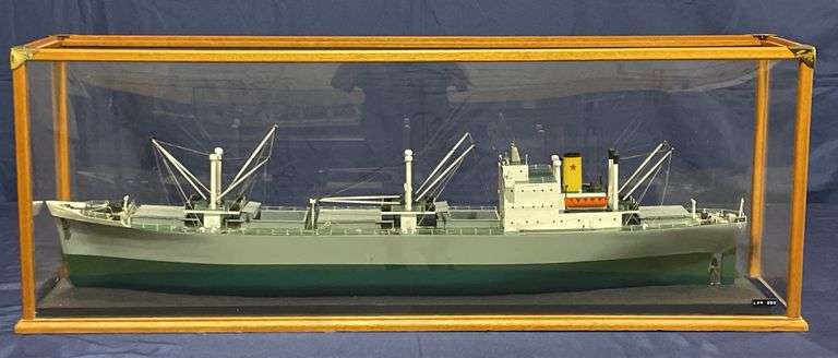 Jadro Split Ship Model image