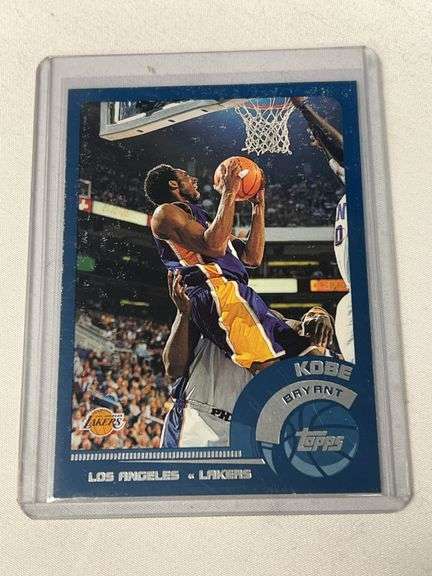 2002 Topps #25 Kobe Bryant image