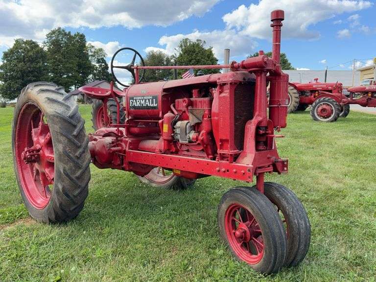Farmall F-14 image