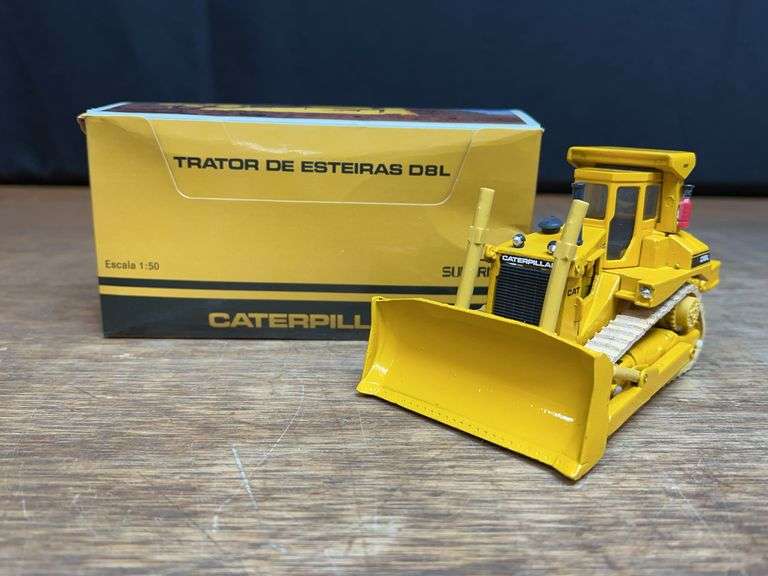 1/50 Caterpillar D8L Crawler NIB ARPRA image