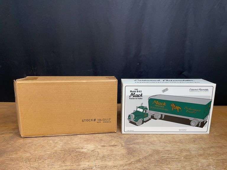 1/34 Mack B-61 Semi NIB 1st Gear image