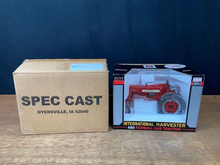 1/16 Farmall 450 2003 North Iowa NIB SC image