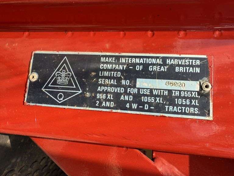 IH 956 XL MFWD
