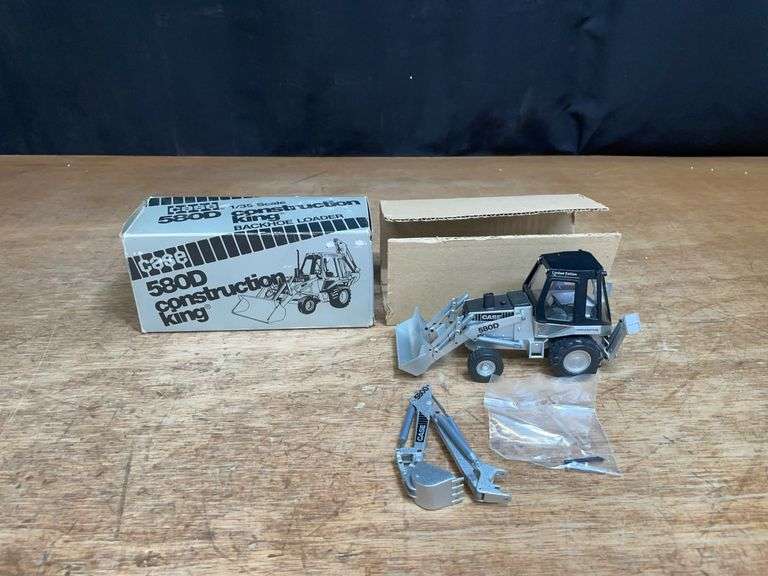 1/35 Case 580D Backhoe Silver Anniversary NIB Conrad image