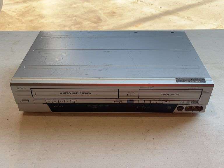 Dolby SV 2000 Dual DVD VCR image