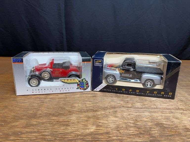 (2) Case-IH Truck + Car NIB SC image