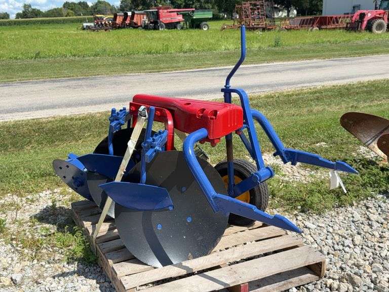 2 Bottom Fast Hitch Disc Plow image