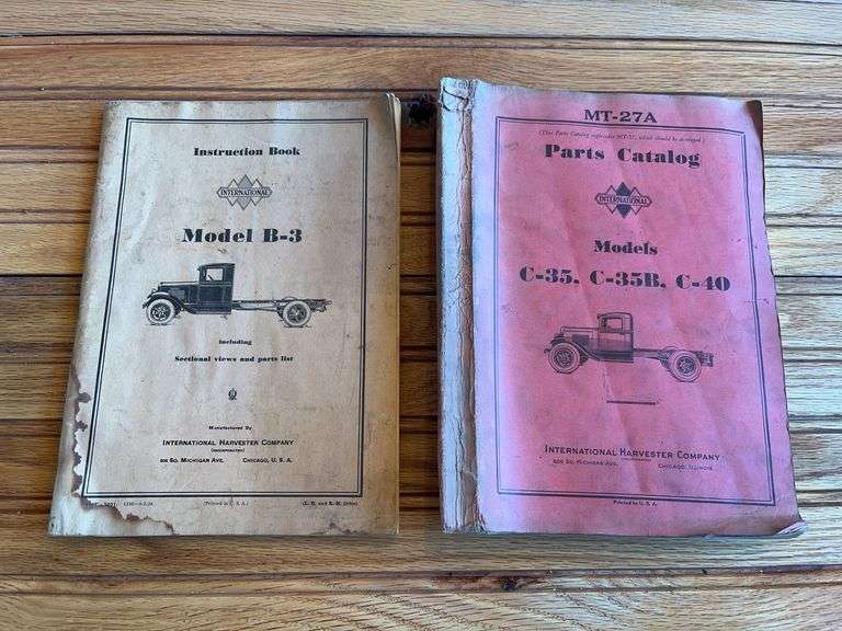 (2) International Truck Manuals image
