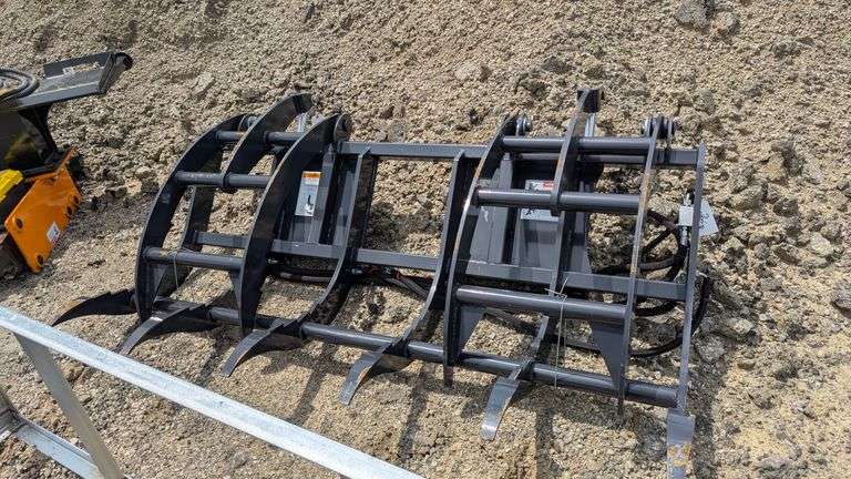 Wolverine Skid Steer Brush Grapple SBG-13-72W image