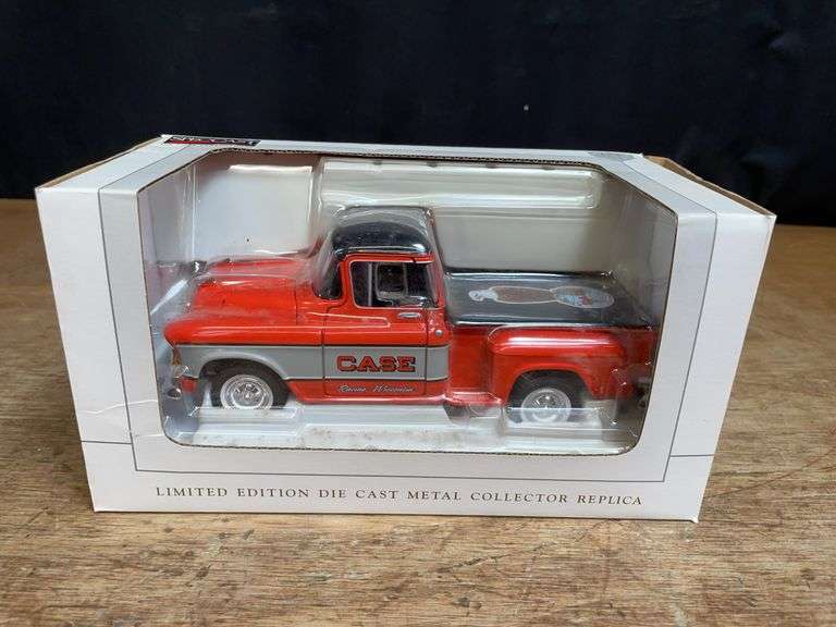 1/25 Case 1957 Chevy Pickup NIB SC image