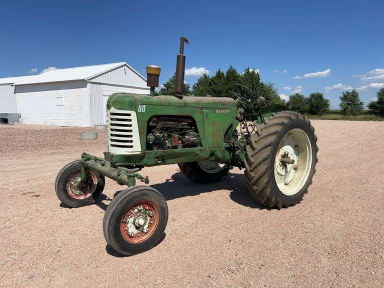 1958 Oliver Super 88 Diesel with Wide Front End image