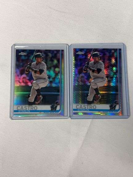 (2) 2019 Topps Chrome #171 Starlin Castro HOLO & HYPER Parallel image