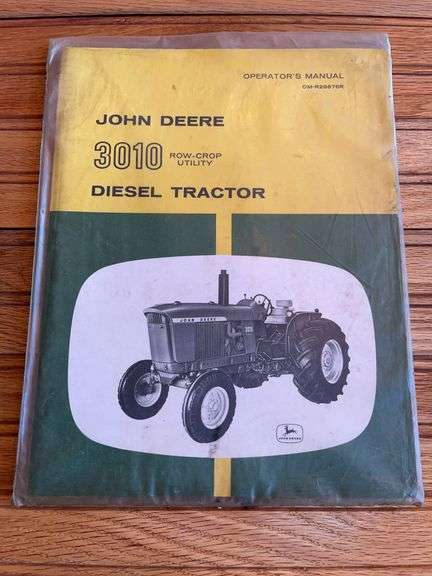 John Deere 3010 Diesel Tractor Operator's Manual image
