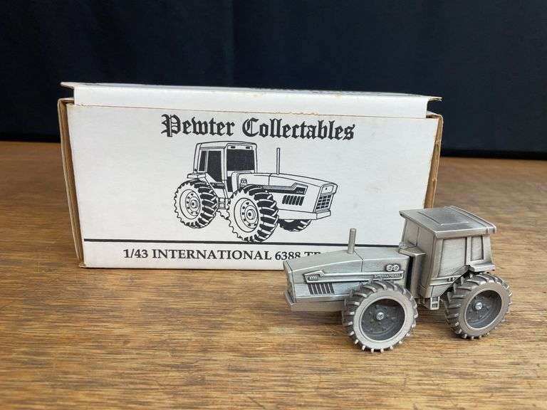 1/43 IH 6388 Pewter NIB SC image