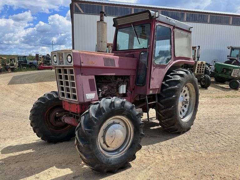 Farmall 1066 Hydro image
