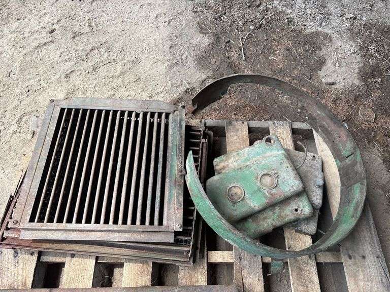 John Deere Radiator Curtains, Dashes, and Ring Gear Cover image