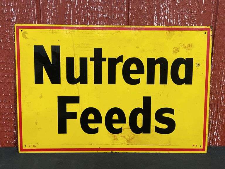 Nutrena Feeds SST Sign image