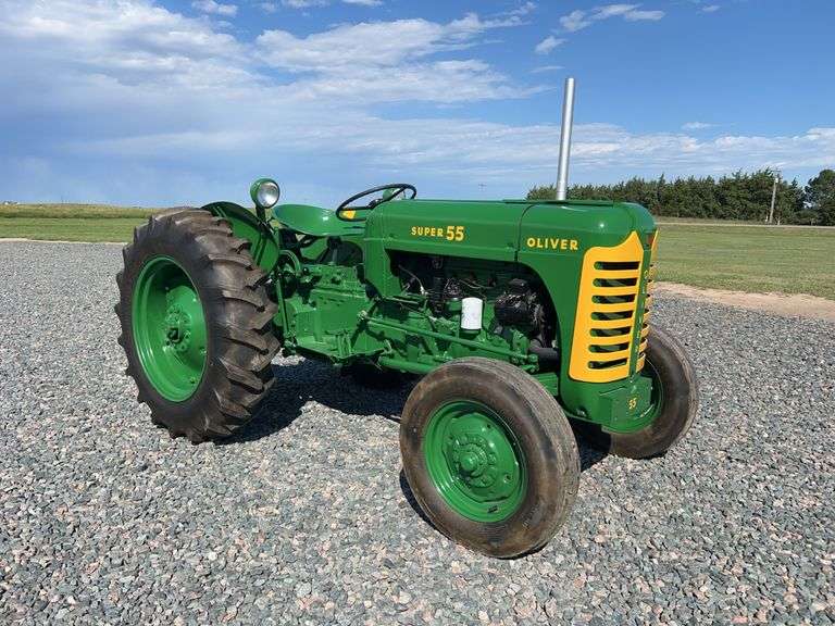 1955 Oliver Super 55 Gas Utility image