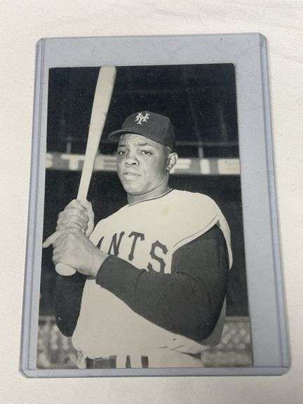 1985 TCMA Baseball Photo Classics #35 Willie Mays Post Card image