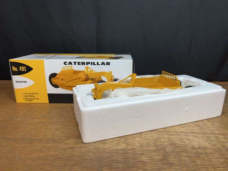 1/25 Caterpillar No. 491 Scraper NIB 1st Gear image