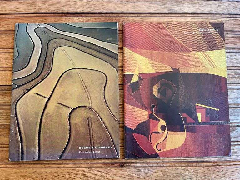 (2) Deere & Co. Annual Reports image