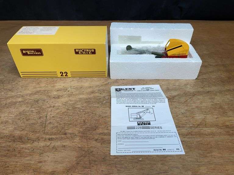 1/48 Bucyrus Erie 22B Cable Shovel NIB Kent image