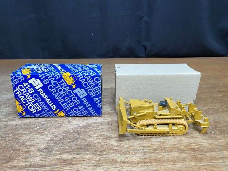 1/50 Fiat-Allis 41-B Dozer NIB Conrad image