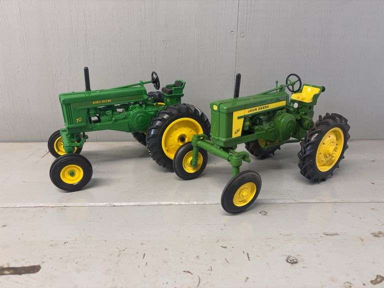 1/16 John Deere Model 70 High Crop + Model 620 High Crop Ertl image