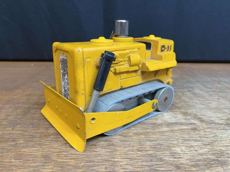Caterpillar D11 Crawler Rowe image