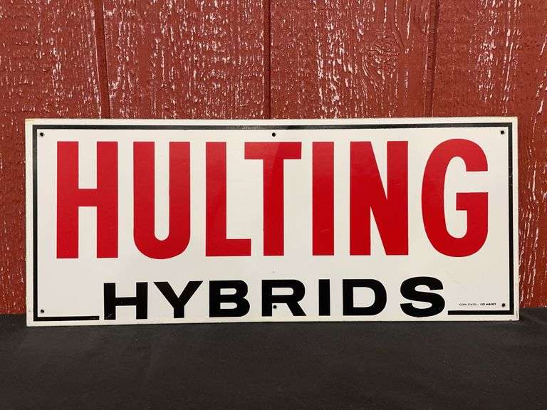 Hulting Hybrids Sign image