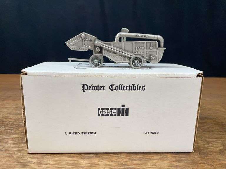 1/43 Case Thresher Pewter NIB SC image