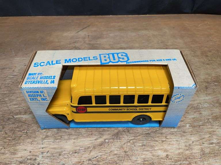 School Bus NIB SM image