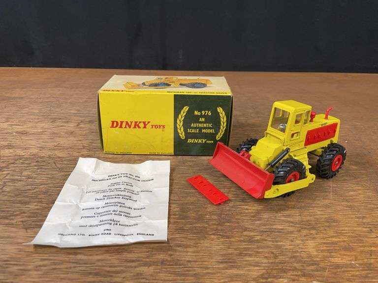 michigan 180-III Tractor Dozer NIB Dinky image