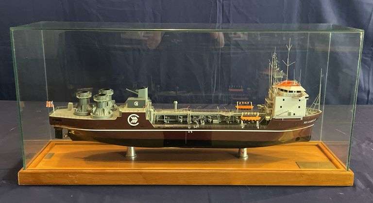Vulcanus II Waste Management Incinerator German Ship Builder's Model image