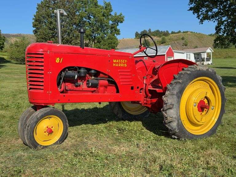 Massey Harris 81 image